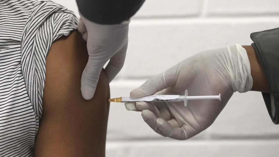Une ligne directrice émise pour un fonds sur les effets secondaires du vaccin COVID-19