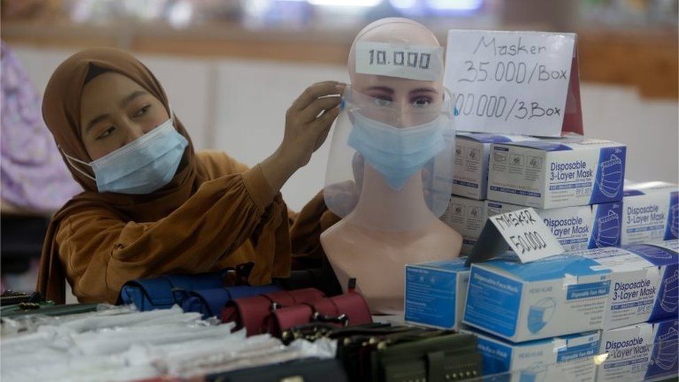 Indonesia approves free COVID-19 vaccine drive by private companies