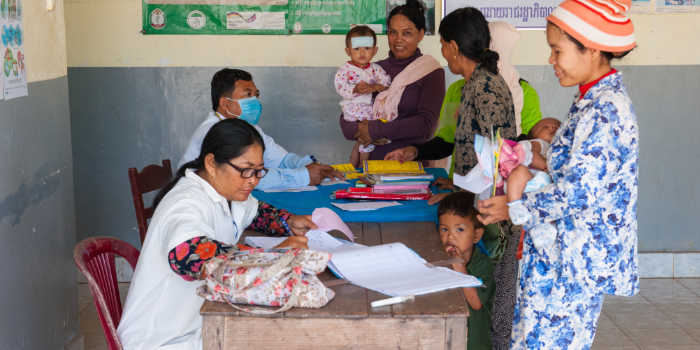 Ahora todos juntos: Ampliación de la protección social en Camboya
