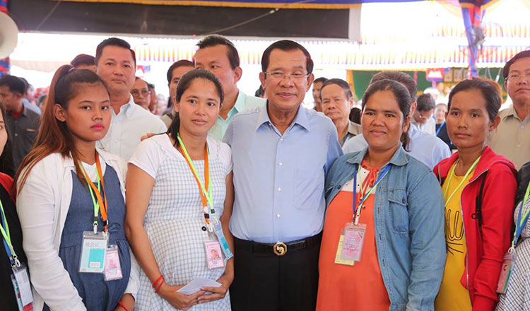 Khmer Times : La NSSF offre un traitement gratuit contre le cancer