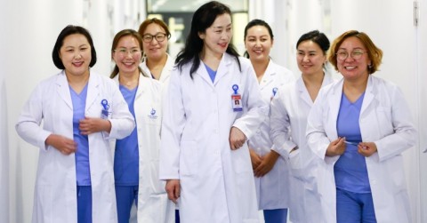 La sanidad rural de Mongolia adopta la aplicación nacional UpToDate de ayuda a la toma de decisiones clínicas