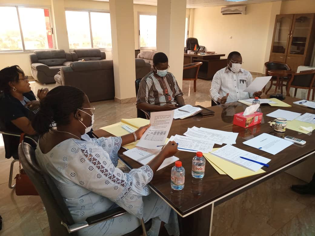Reunión del equipo L4UHC de Burkina Faso el 13 de mayo de 2020