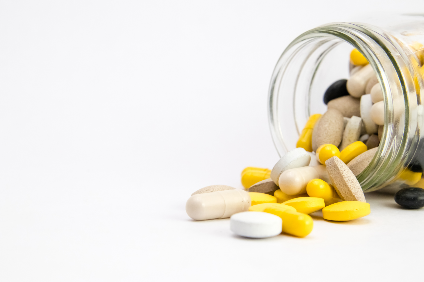 Les Maldives envisagent de plafonner les prix des médicaments