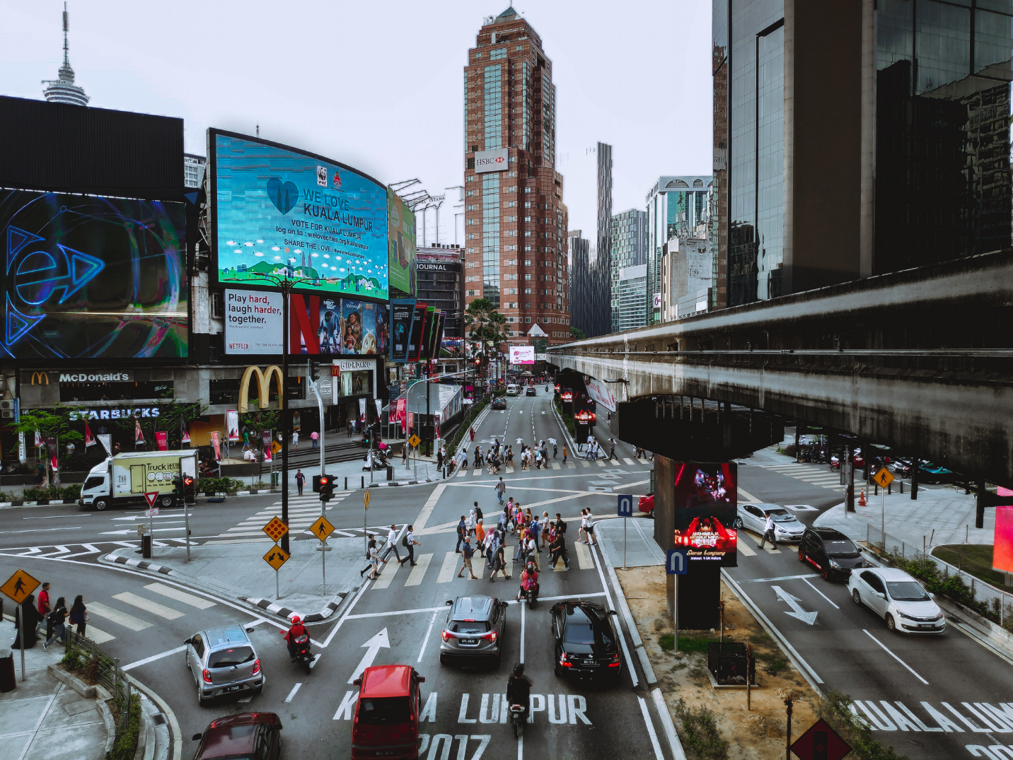 Covid-19: Десять миллионов малайзийцев получат финансовую помощь