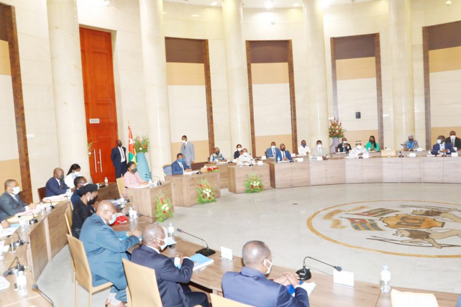 TOGO: государственное обслуживание распространяется на всех беременных женщин и новорожденных детей