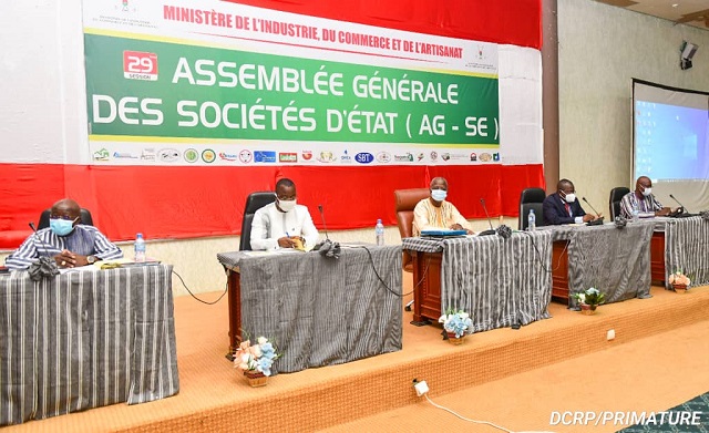 Burkina Faso: se anima a la Caja del Seguro de Enfermedad a hacerlo mejor