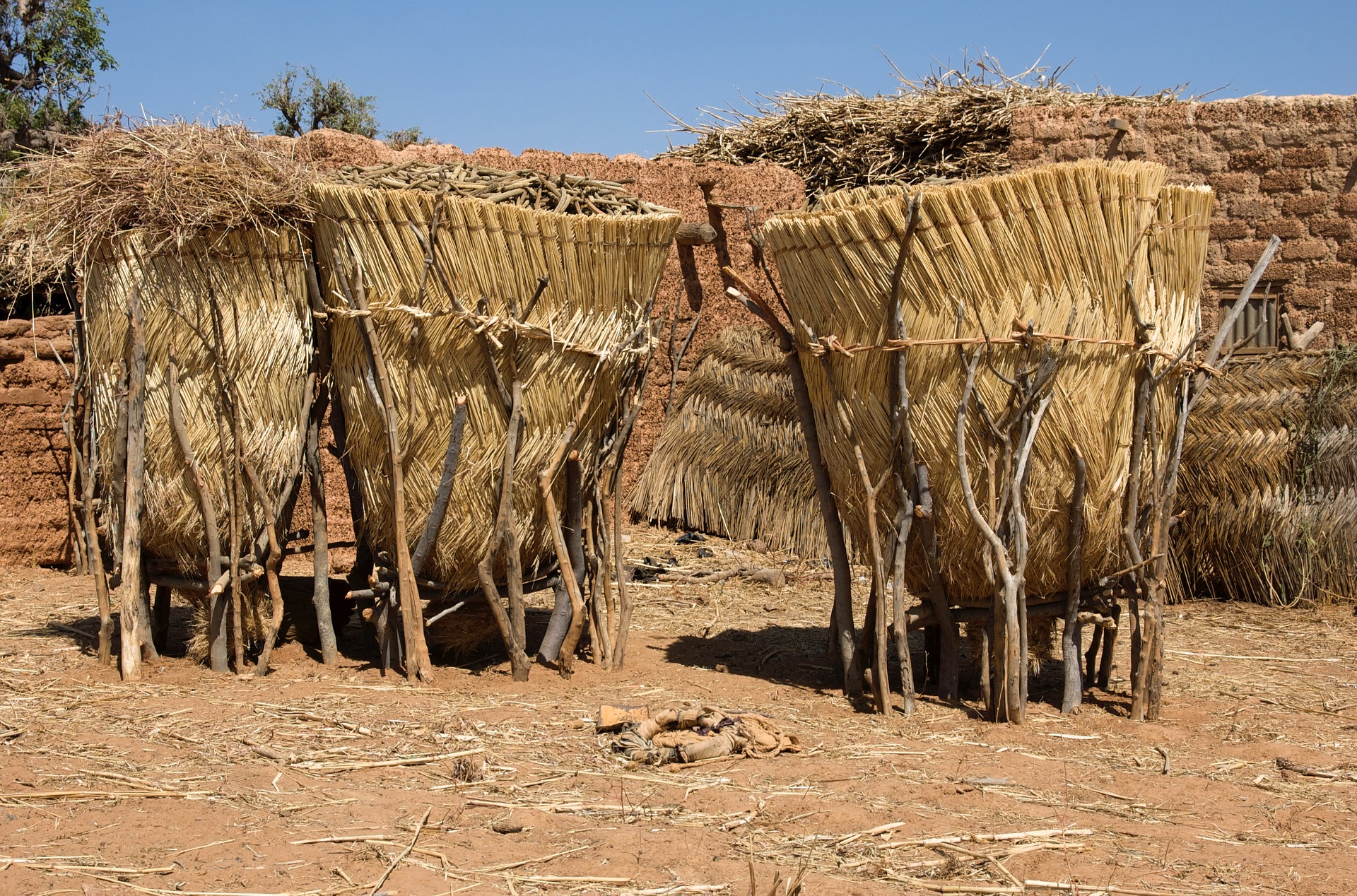 Burkina Faso: Seventh Review Under the Extended Credit Facility Arrangement – Comunicado de prensa e informe del personal