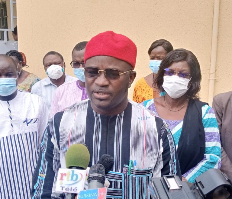 Burkina Faso-public spending: A workshop brings together stakeholders in Manga