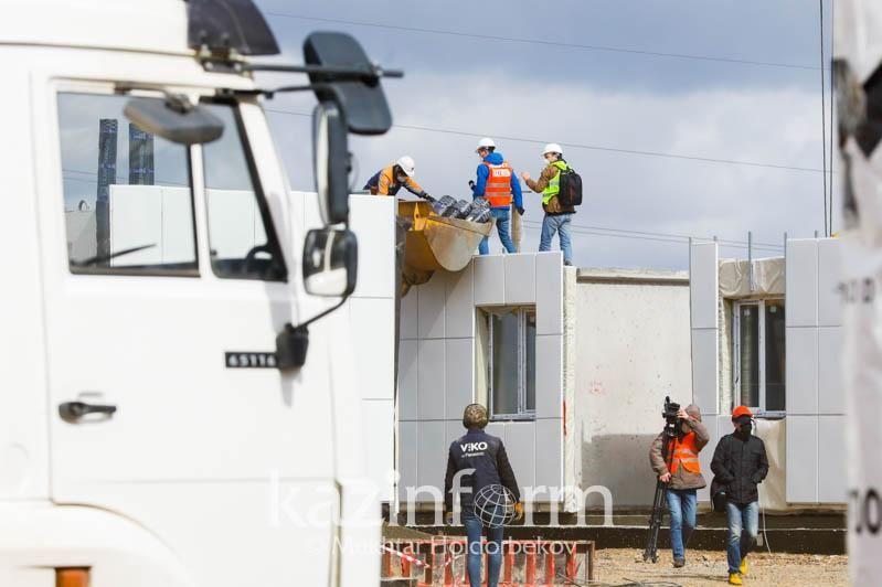 Para contener los costes, el Gobierno de Kazajstán limita los gastos de construcción de hospitales