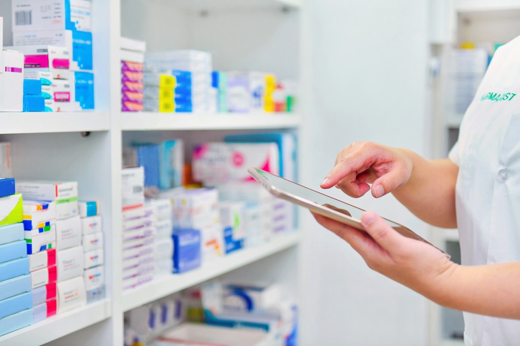 Japón fija nuevos precios para la mayoría de los productos farmacéuticos vendidos en el país
