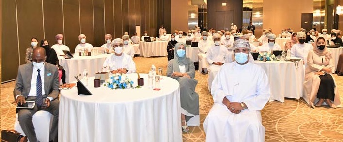 Le ministère de la santé d’Oman organise un atelier intitulé “Vers l’excellence et l’innovation en matière de gestion financière au sein du ministère de la santé”.
