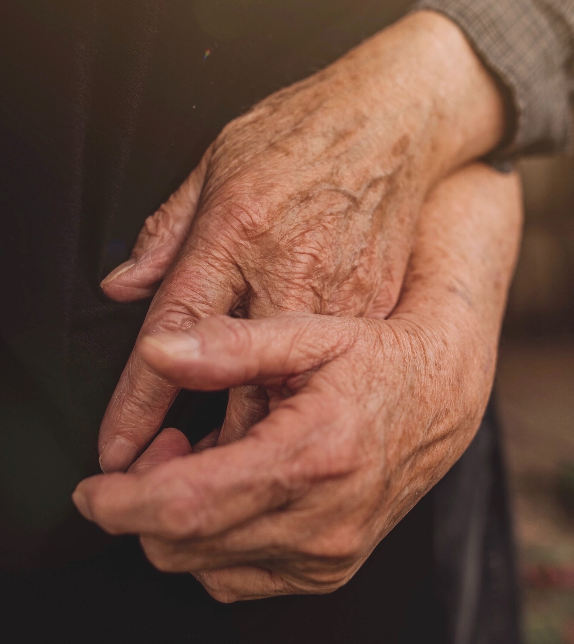 Вопросы здоровья, использование медицинских услуг и расходы на здравоохранение среди пожилых людей в Индии