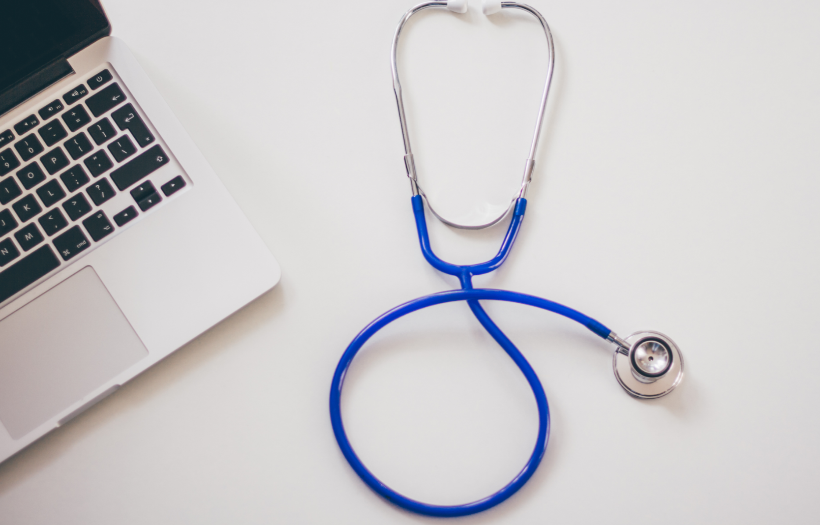 Les Philippines prévoient une allocation pour risque spécial pour les travailleurs de la santé des secteurs public et privé