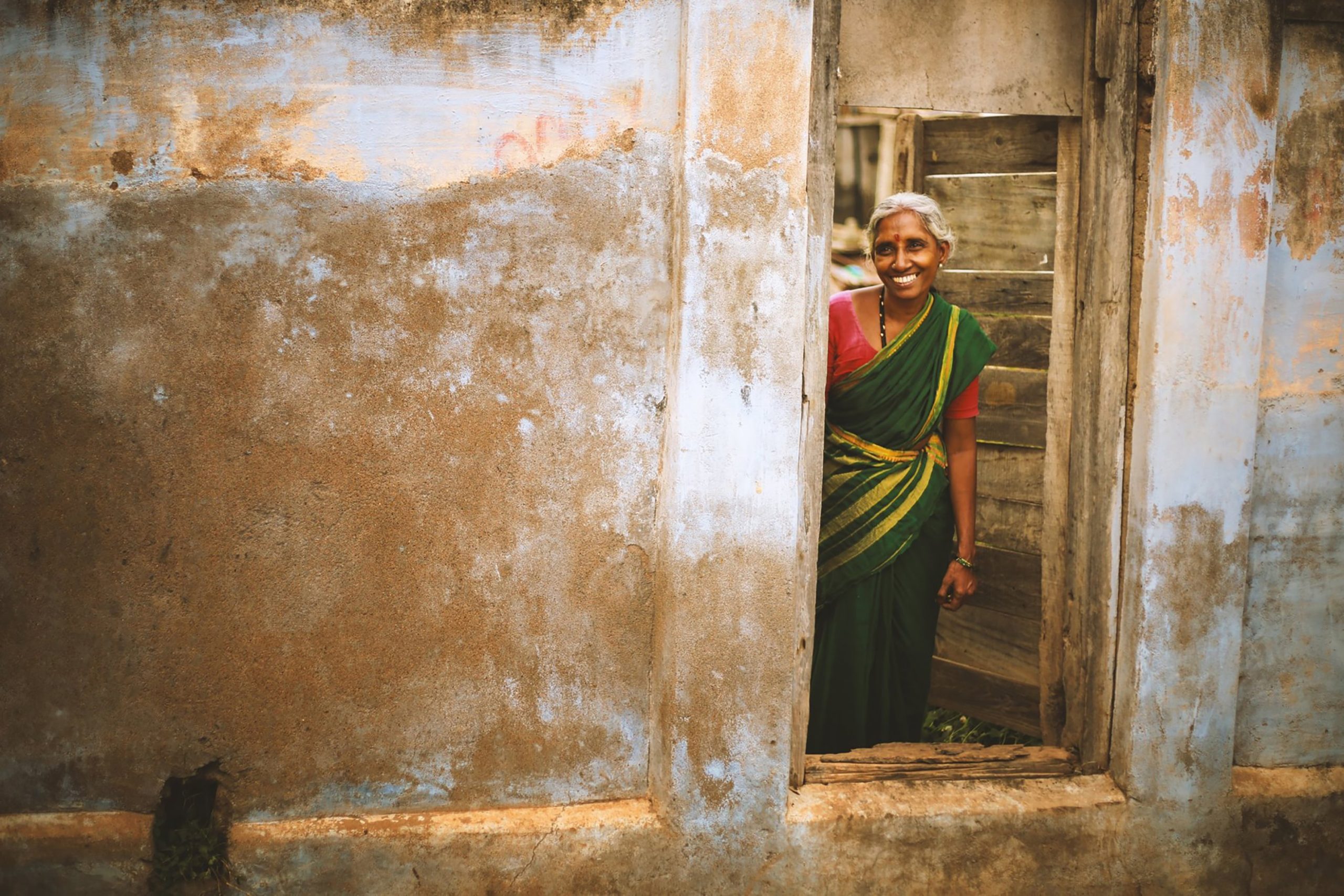 Utilización de la atención sanitaria y desigualdades en el gasto en India: Análisis de la incidencia de los beneficios