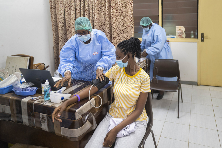 Adjustments to the procurement of health services as part of the response to COVID-19: Results of a brief survey and lessons for the future