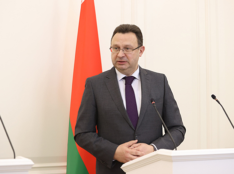 El Ministro de Sanidad de Bielorrusia aprueba el Plan de Trabajo para 2023, que busca una financiación más eficiente