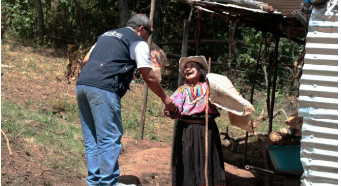 Native and indigenous women in the country have the financial support of the SIS to access health services