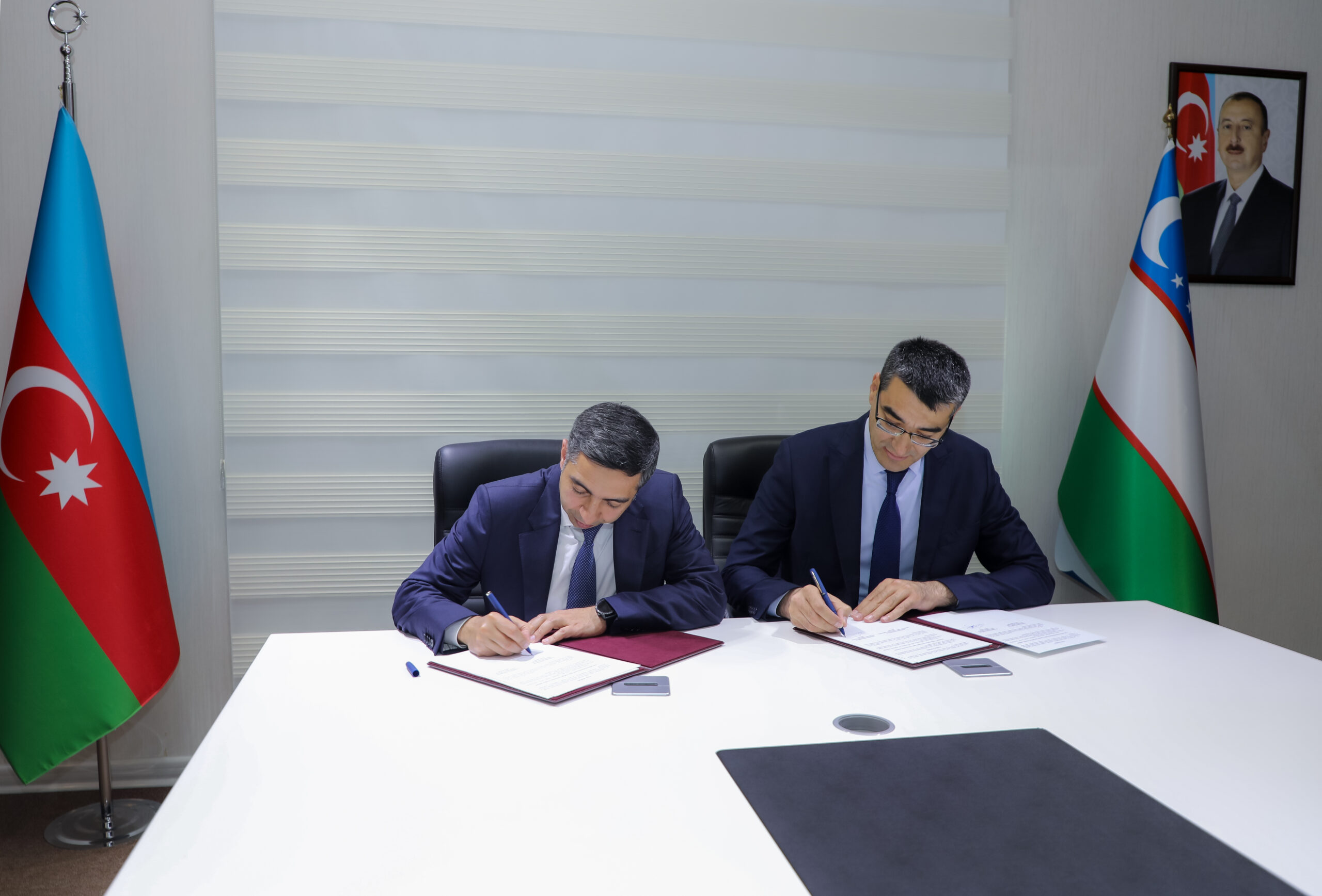 The Compulsory Health Insurance Fund of Azerbaijan cooperates with the State Health Insurance Fund of Uzbekistan