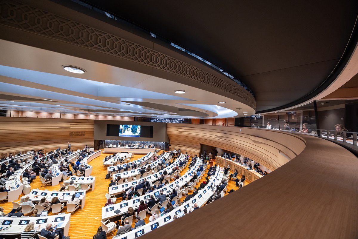 La 77ª Asamblea Mundial de la Salud aprueba una resolución sobre la economía de la salud para todos