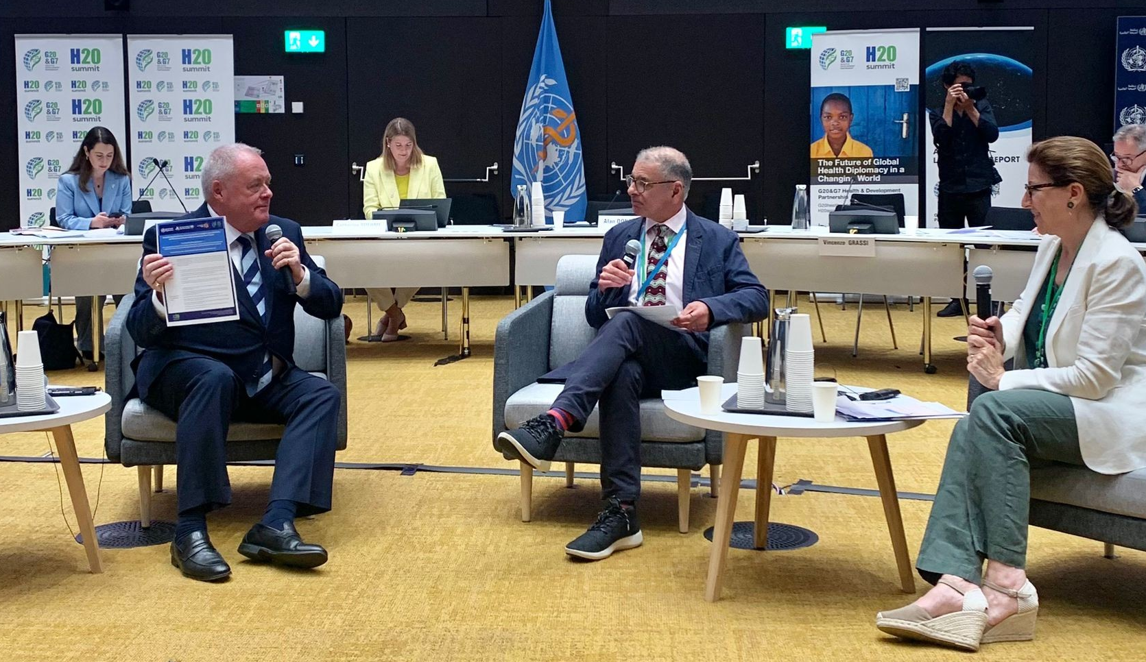 Новая законодательная инициатива по борьбе с НИЗ и психическим здоровьем объявлена на саммите H20