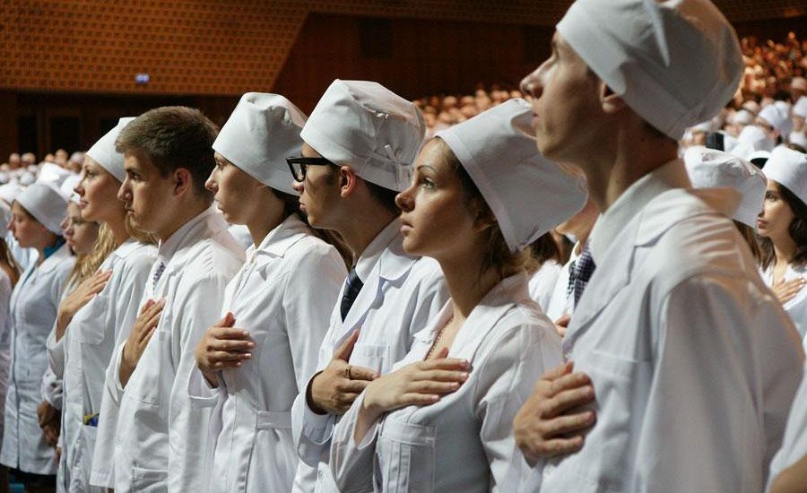 La financiación de la UE en Letonia contribuirá a atraer a jóvenes médicos para que trabajen en el sector público