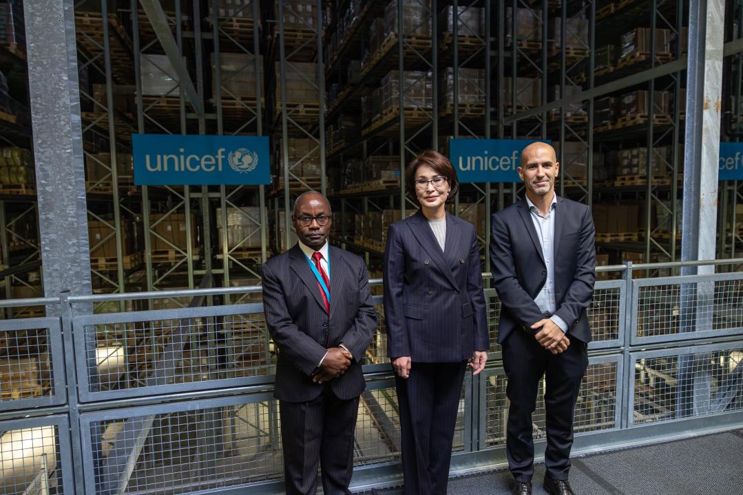L’UNICEF aide le Kazakhstan à élargir l’accès aux médicaments grâce à des prix plus bas