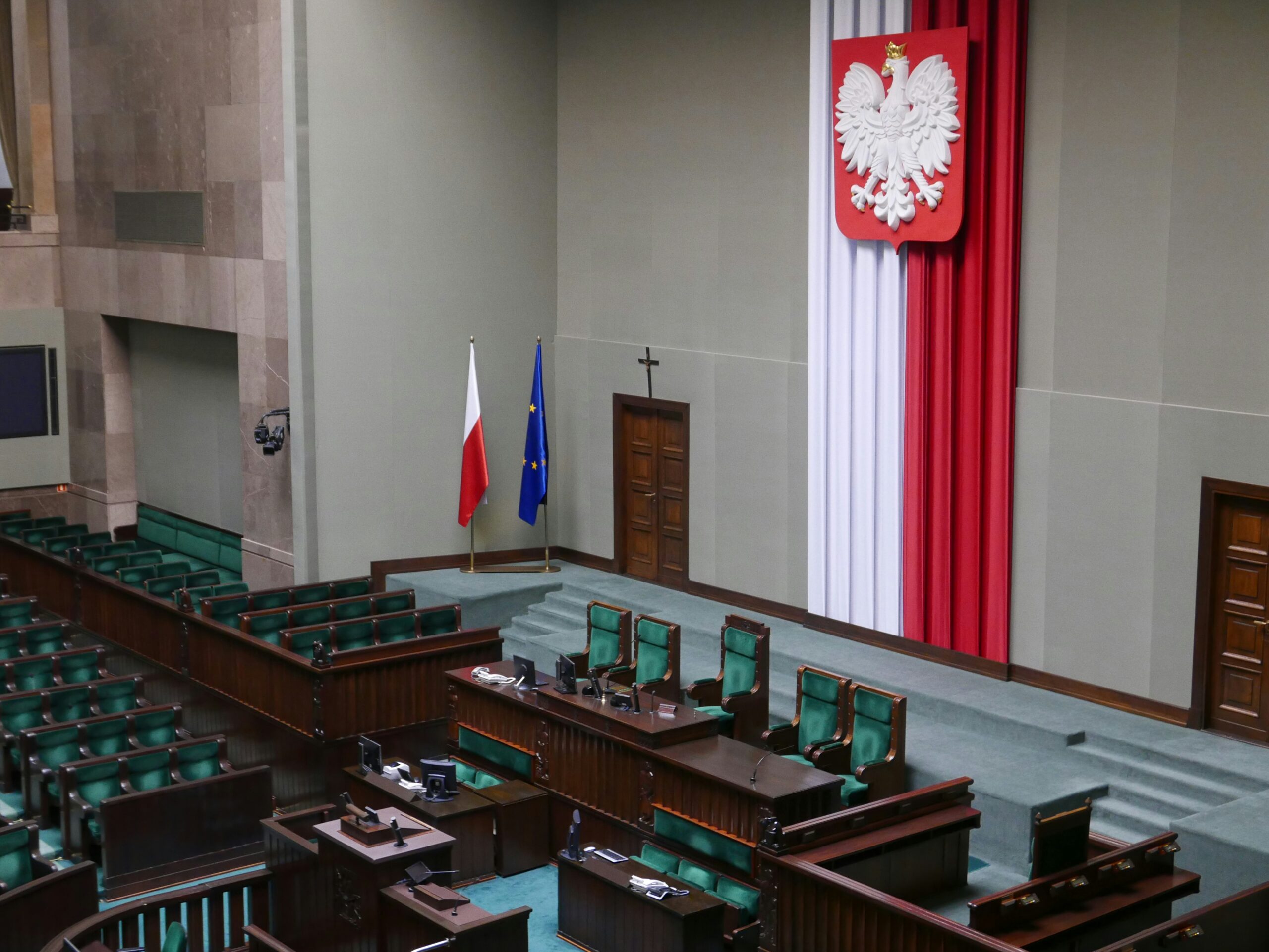 Le Sejm polonais adopte un projet de loi visant à réduire les cotisations d’assurance maladie