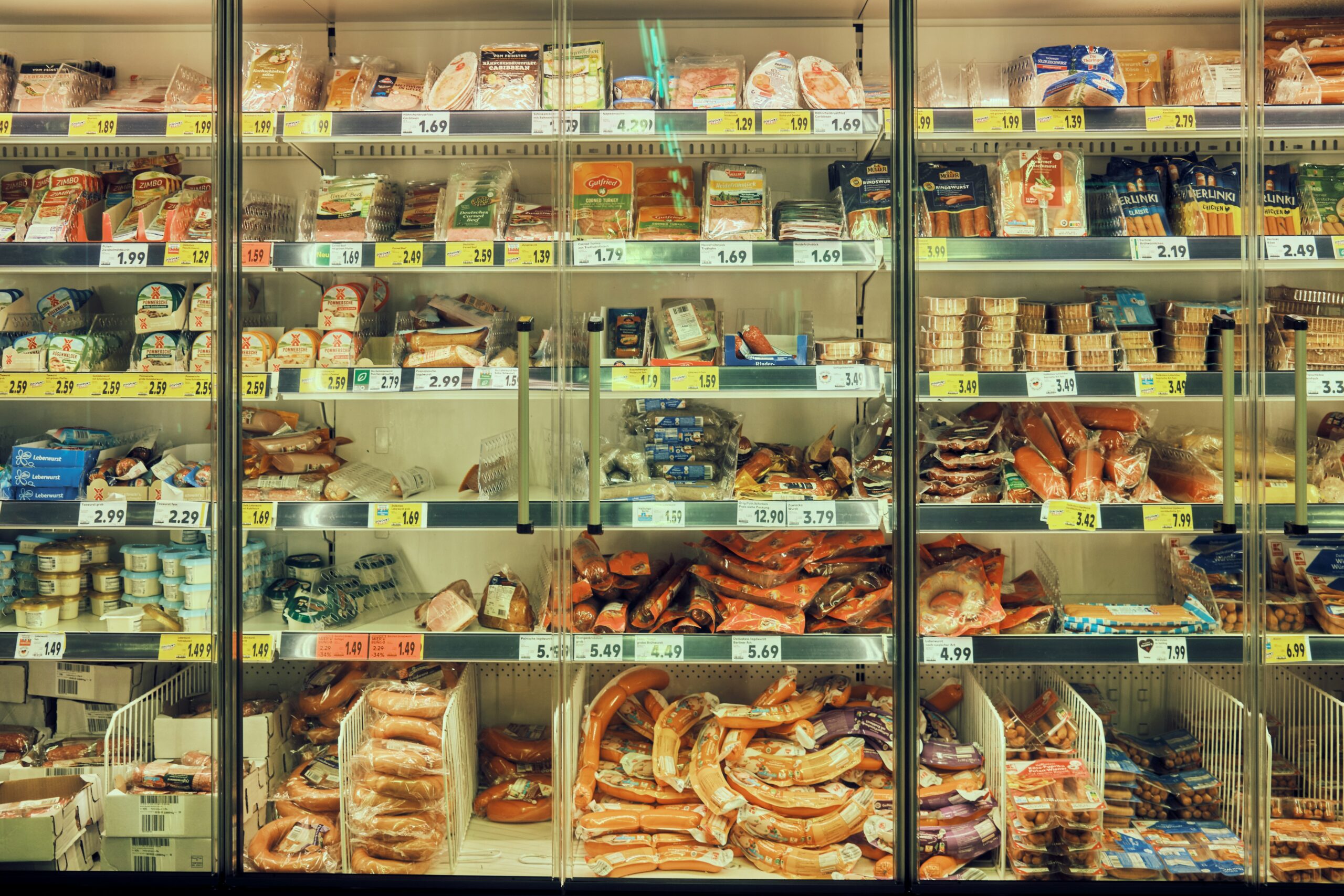 Pakistan proposes 20% health tax on ultra-processed foods, beverages in FY2025-26 budget