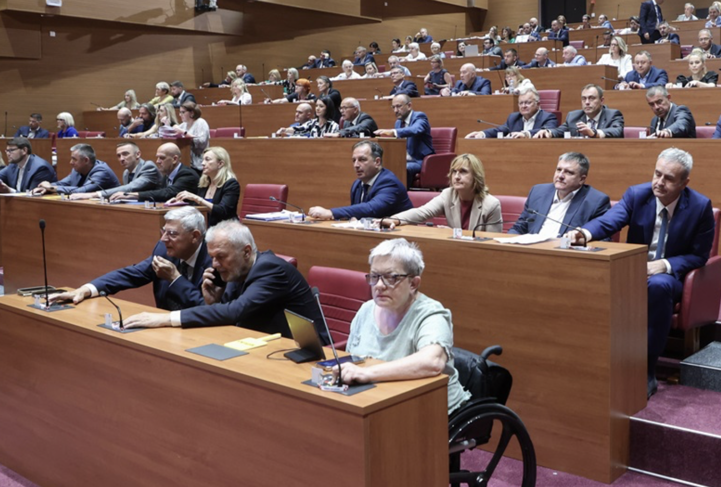 Парламент Хорватии вносит поправки в Закон об обязательном медицинском страховании