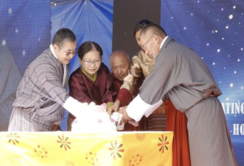 Le Bhoutan célèbre 25 ans de progrès en matière d’équité et de durabilité dans le domaine de la santé