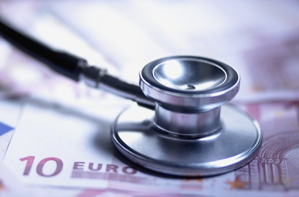 Bulgarian Doctors Raise Concerns Over Government’s Use of EU Recovery Plan Health Funds