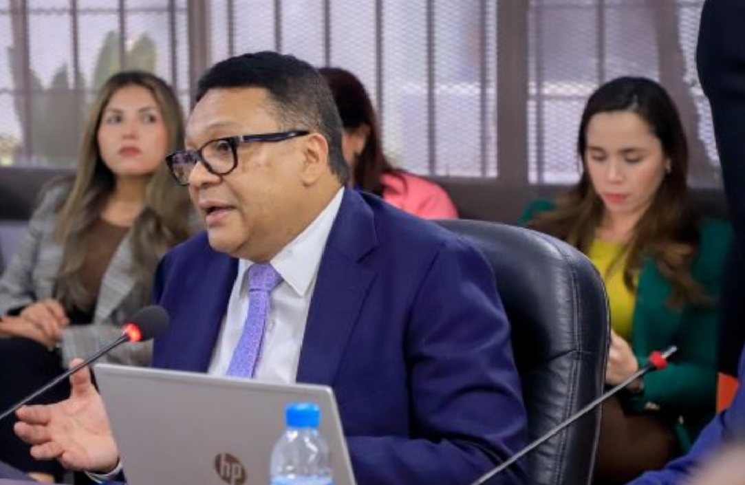 La Asamblea Nacional de Panamá discuta el presupuesto de salud 2026