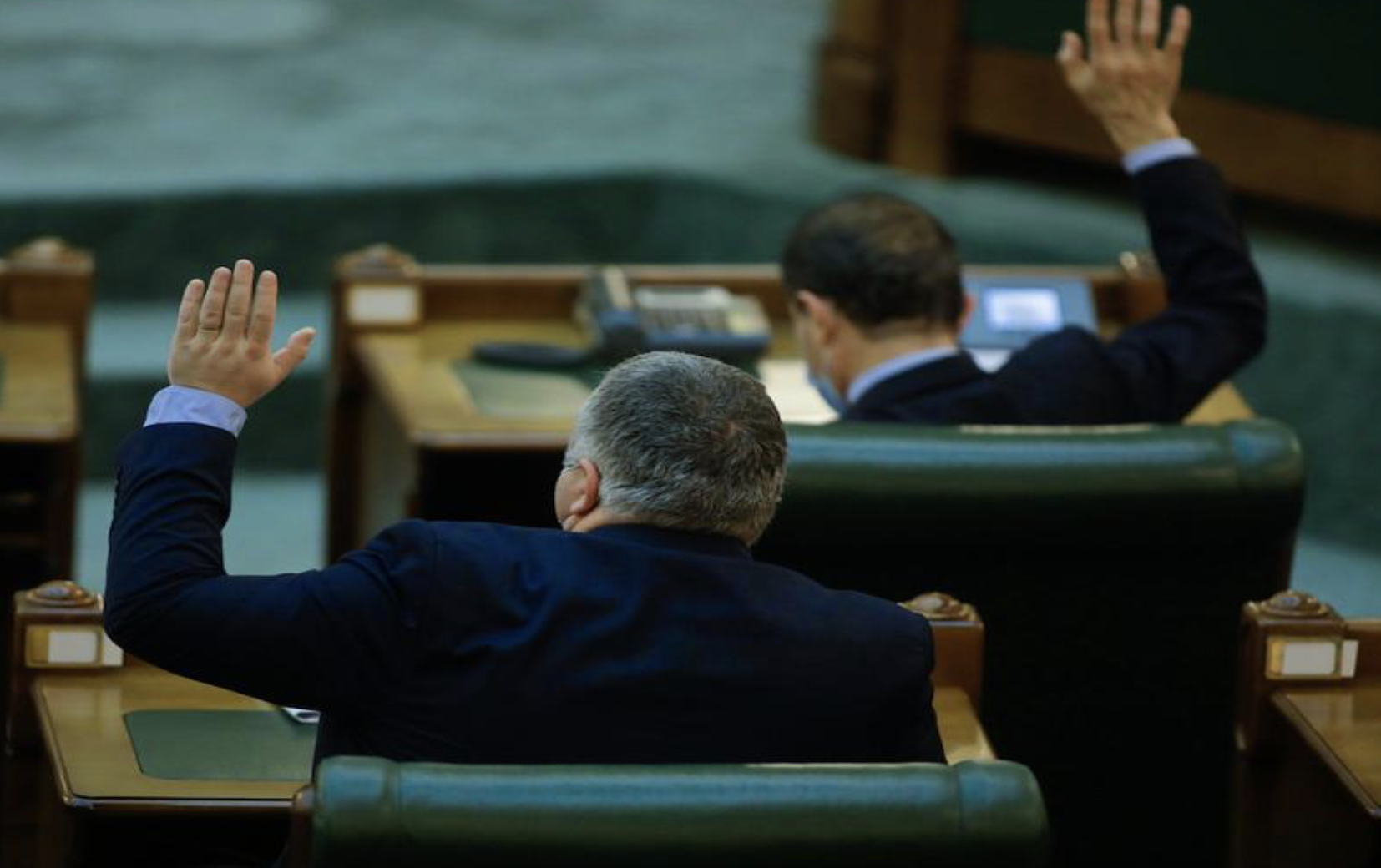 Les commissions sénatoriales roumaines soutiennent les exemptions de la CASS pour les groupes vulnérables dans le cadre d'un débat fiscal