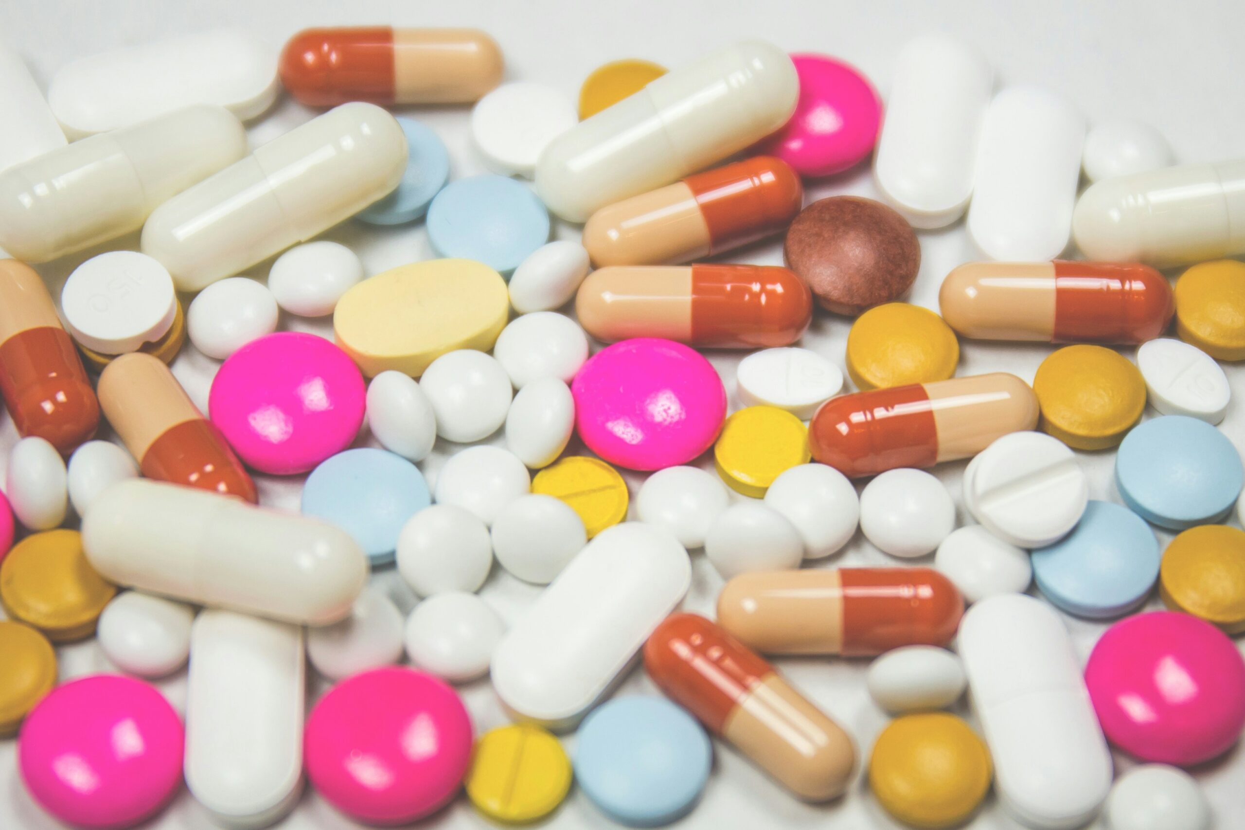 Optimizar las listas de medicamentos esenciales para mejorar la salud y ahorrar costes